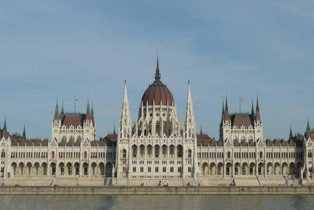Balance Apartment Central Budapest, Spas, Buda Castle エクステリア 写真